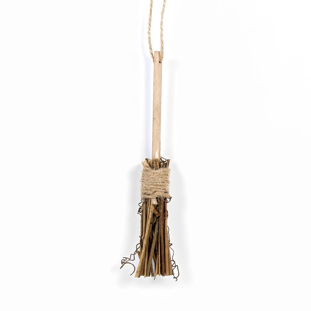 2x6 hanging wooden broom, bn/ntrl